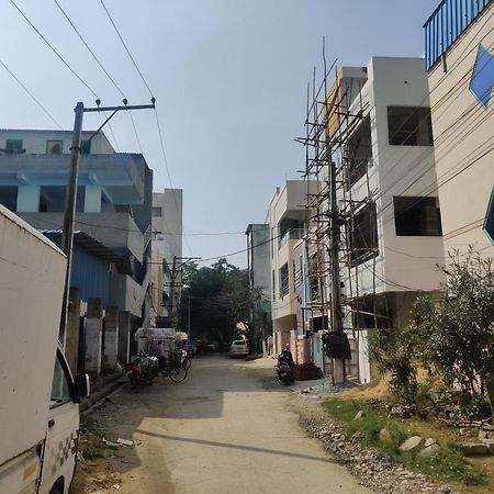 Sk Nivas Villa Tirupati Luaran gambar